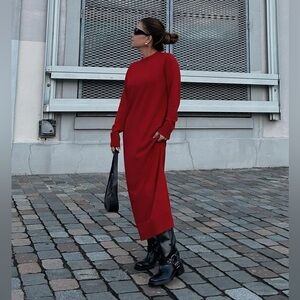 ZARA BLOGGER FAVORITE LONG KNIT DRESS
